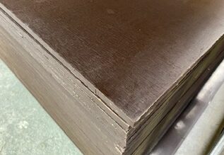 Form Ply F2S 2400 x 1200mm (Hardwood core)